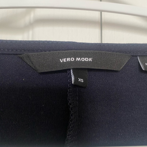 Vera Moda dress, size xs - Picture 3 of 3